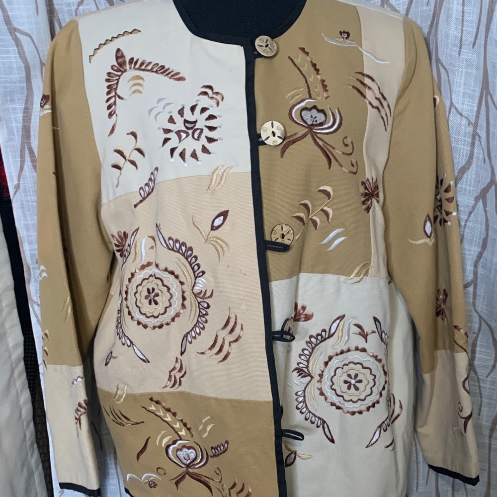 Vintage Indigo Moon Patchwork Embroidered Long-Sleeve Jacket - Beige & Tan - Picture 3 of 6